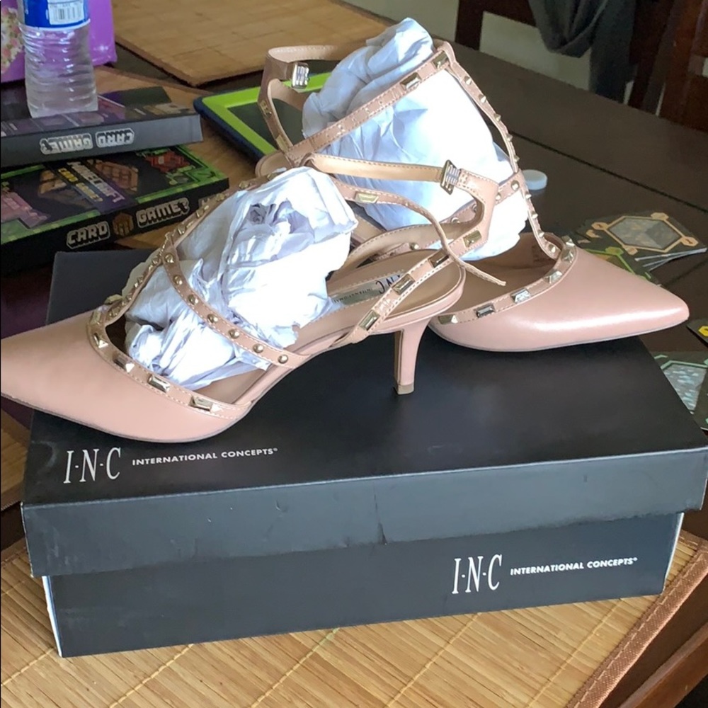 Mid heel INC
